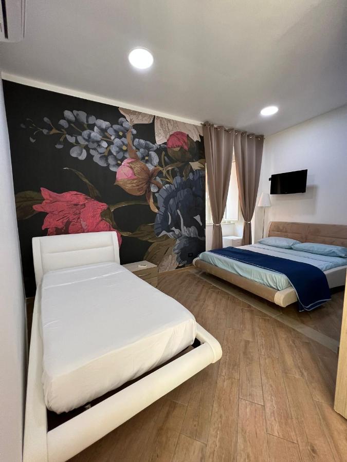 Bed and Breakfast In Piazzetta Nápoles Exterior foto