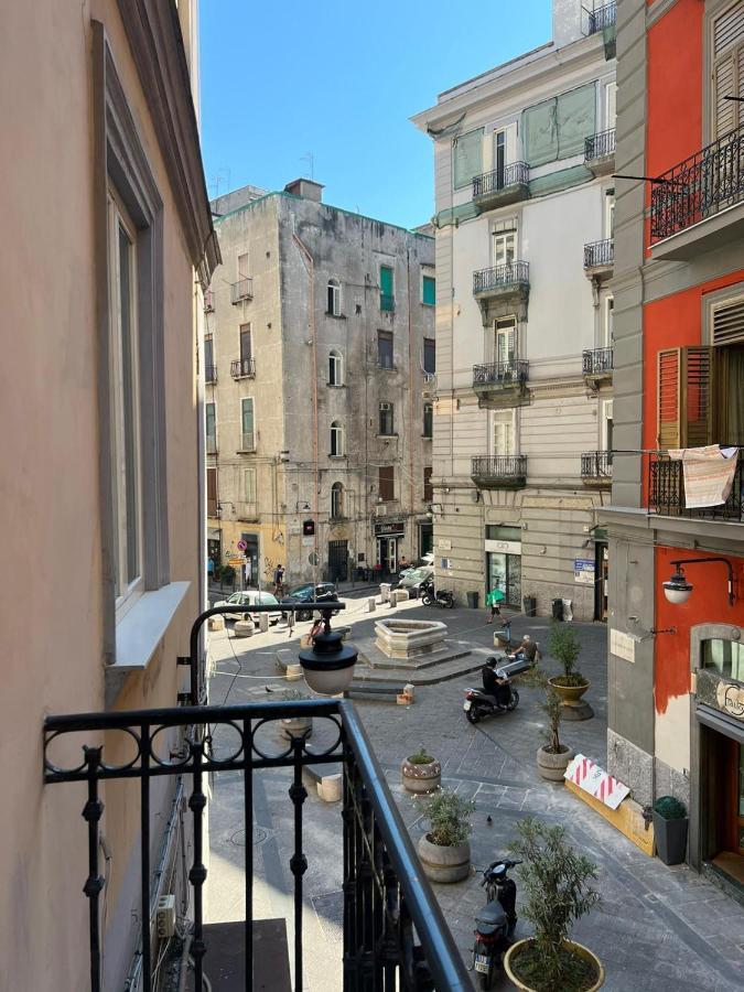 Bed and Breakfast In Piazzetta Nápoles Exterior foto