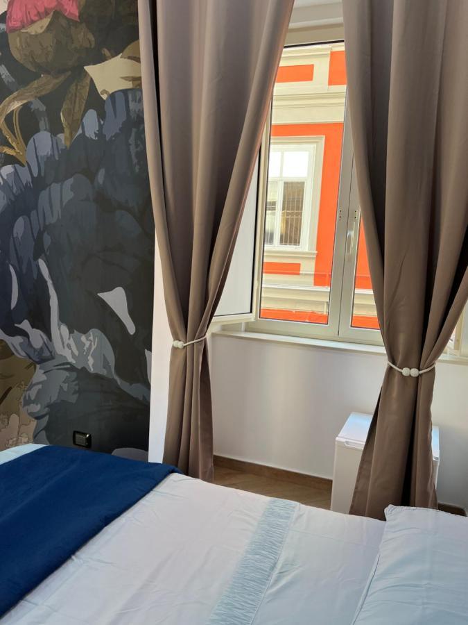 Bed and Breakfast In Piazzetta Nápoles Exterior foto